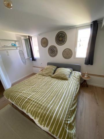 Apartamento Duplex Proche Gare Vue Tour Perret Avec Parking Gratuit Amiens Exterior foto